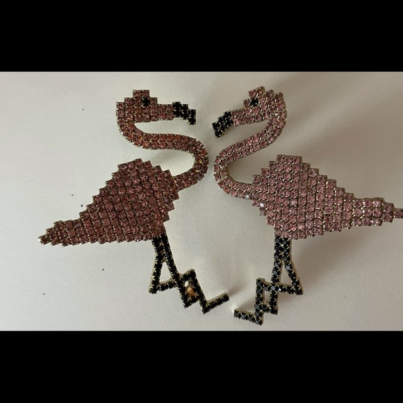 Light Pink Flamingo Earrings Crystal Paved - Picture 1 of 7